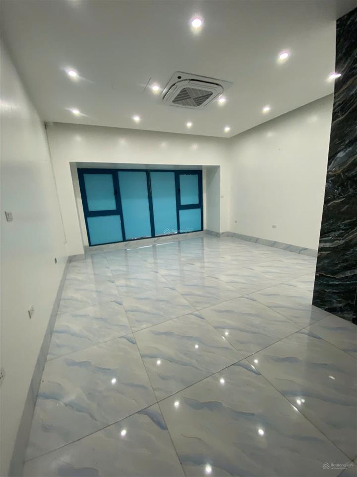 Chính chủ bán galaxy tố hữu 90m, 6 tầng, thang máy, điều hòa âm trần chỉ 35 tỷ.