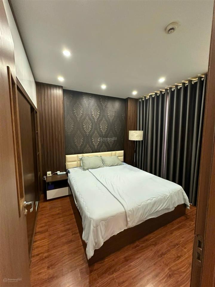 Cho thuê căn hộ shp giá 10tr/ tháng, bao phí quản lý.