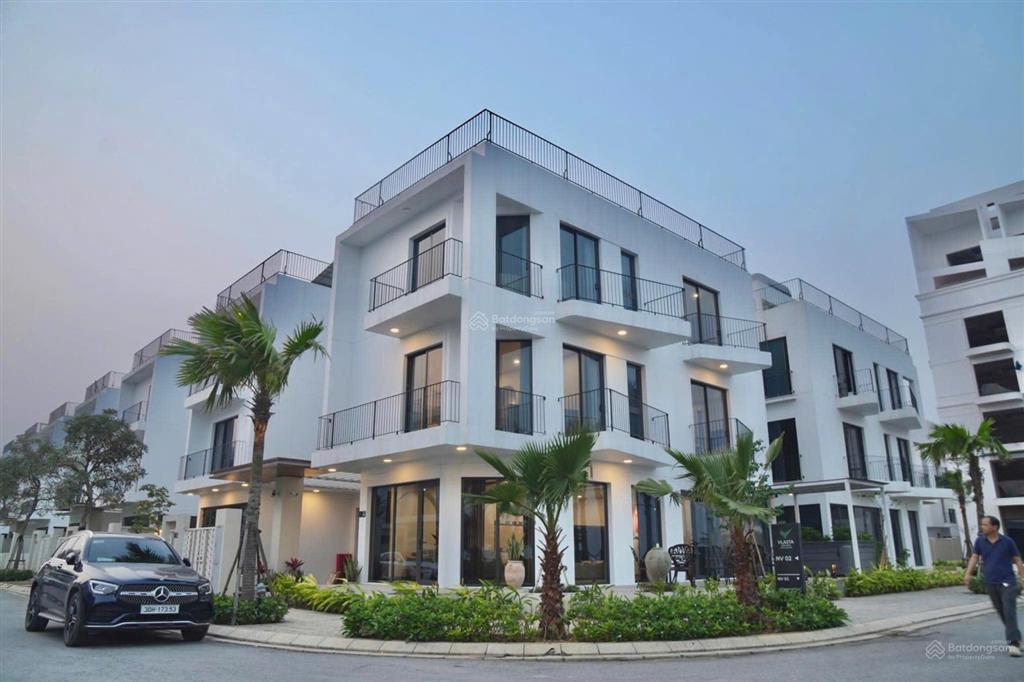 Bán villa đơn lập 252m2 mặt tiền 14m giáp biển.