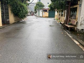 Hiếm 35m² đông dư gia lâm, ô tô đỗ cửa, gần chợ trường, sổ đỏ sẵn, giá 4.1 tỷ