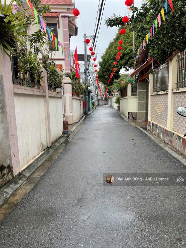 Chính chủ bán 40.9m² đất ngọc động đa tốn gia lâm  sổ đỏ, giá tốt 3,85 tỷ