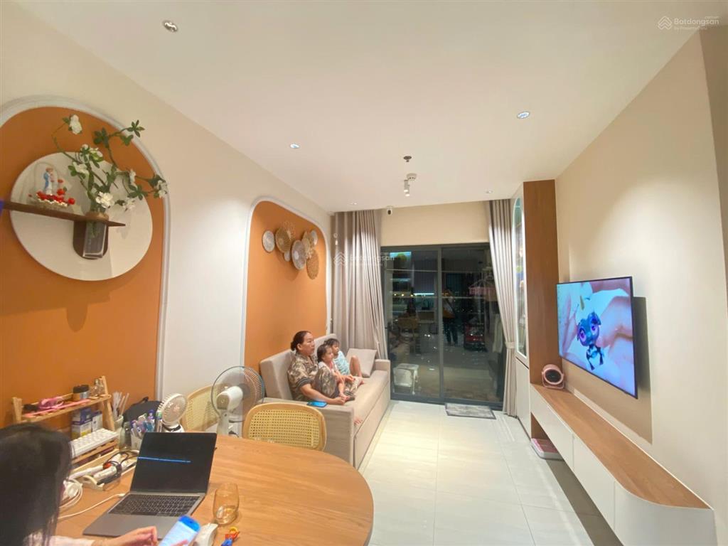 Chính chủ chủ bán gấp căn bcons center tầng 17 view nội khu thoáng mát  giá tốt thị trường
