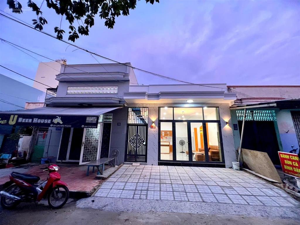 Tđc hòn rớ 1 đường rộng 10m cách đường tôn đức thắng và bờ kè chỉ vài bước chân