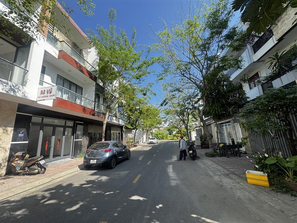 Bán nhà 3 tầng 2 mặt tiền trước sau đường số 14 kđt hà quang 2 cực kì thoáng mát