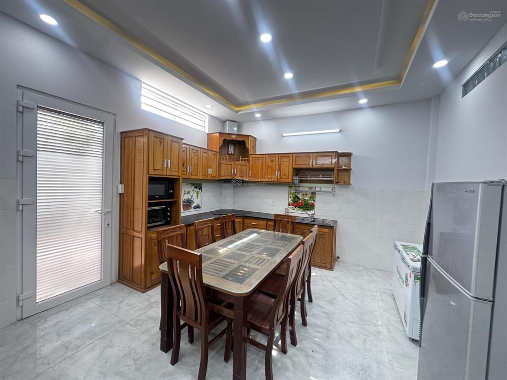 Bán nhà 3 tầng 2 mặt tiền trước sau đường số 14 kđt hà quang 2 cực kì thoáng mát