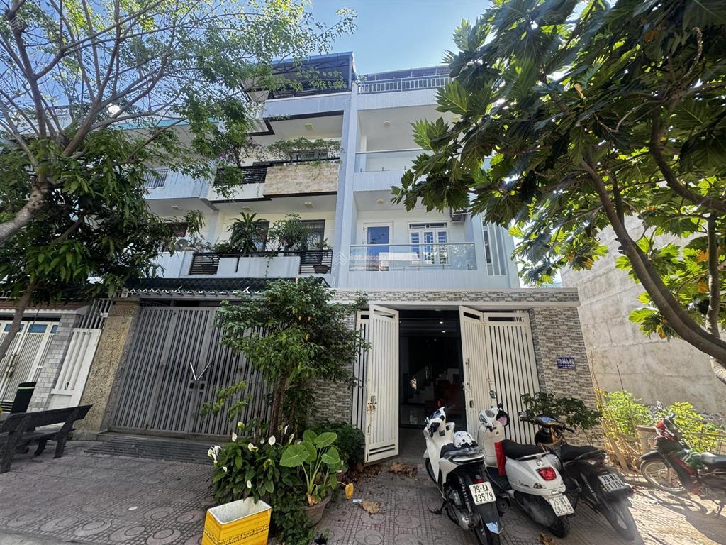 Bán nhà 3 tầng 2 mặt tiền trước sau đường số 14 kđt hà quang 2 cực kì thoáng mát