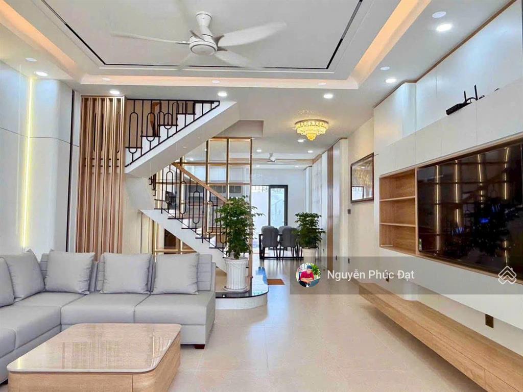 Siêu phẩm nhà 3.5 tầng gói 5 mỹ gia  thái hưng, xây mới 100%, full nội thất cực đẹp