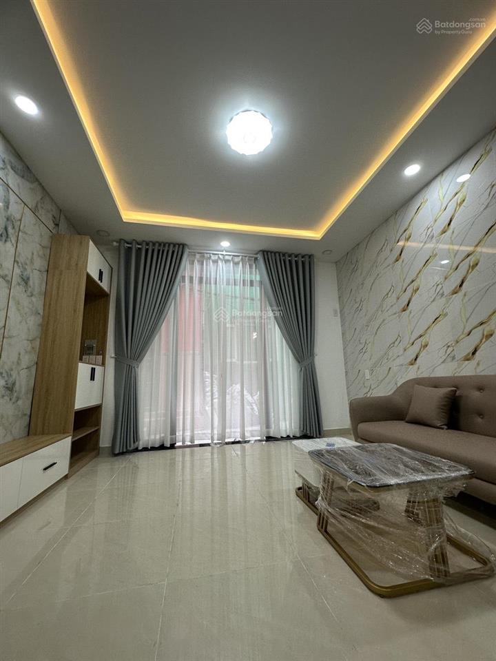 Chính chủ bán nhà 2 mặt thoáng đường trần quốc thảo, kế kỳ đồng. nhà đẹp 2 tầng. full nội thất