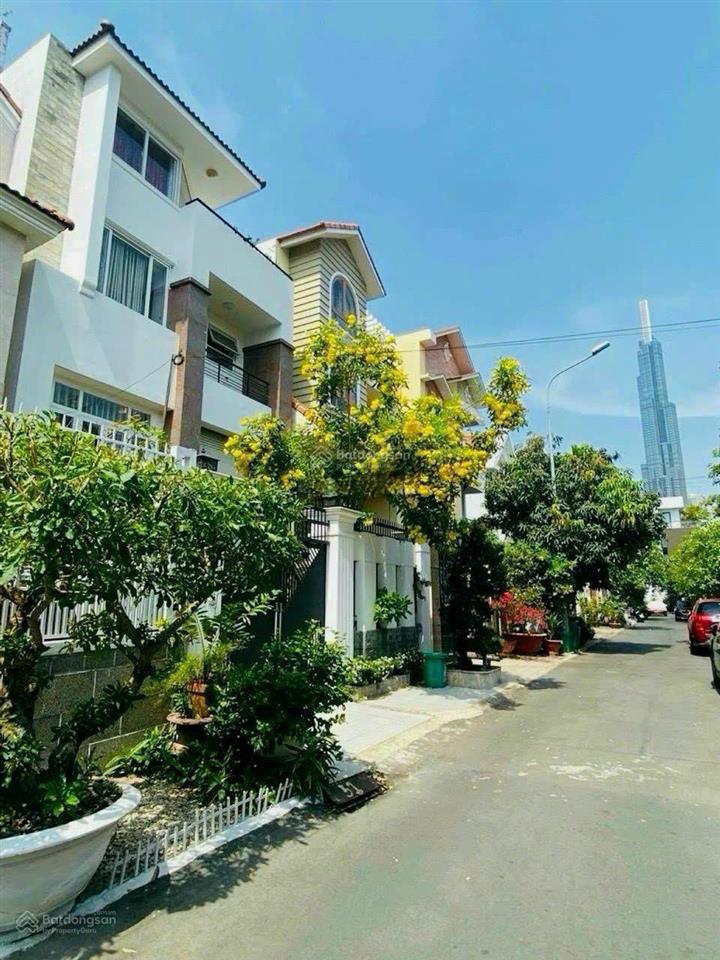 Chỉ 155 triệu/m2, đất mặt tiền ngay cụm an phú, góc võ nguyễn giáp. dt (6x17m). gpxd hầm 5 tầng