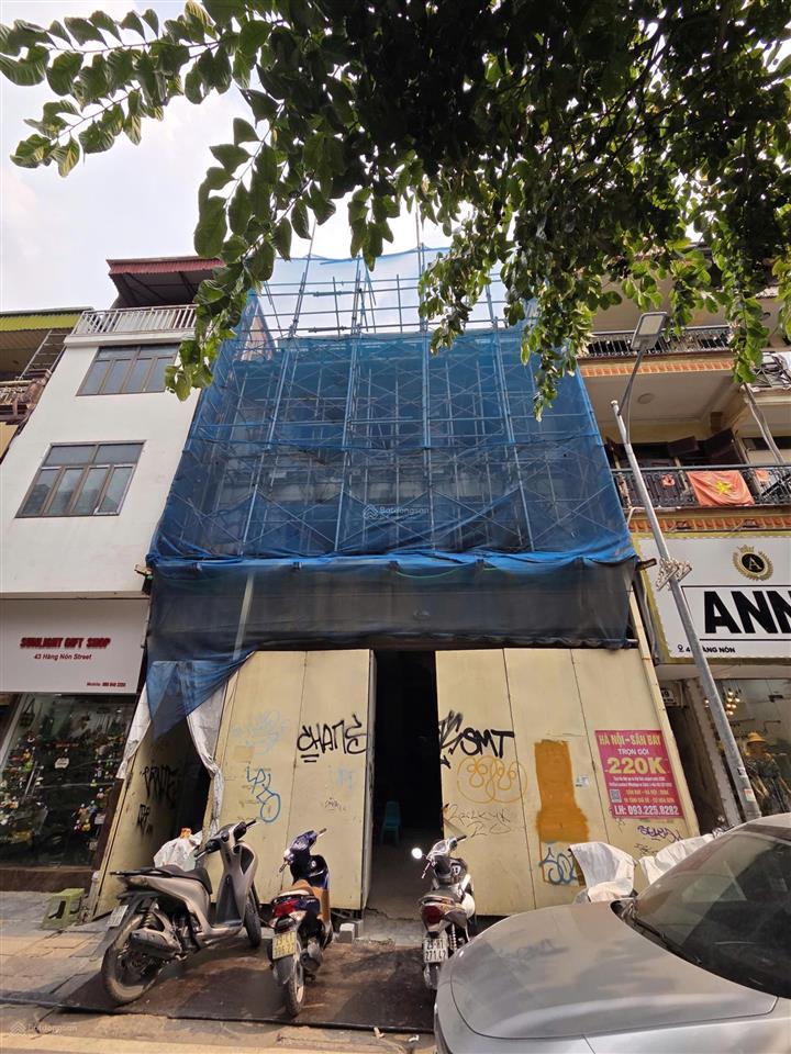 Bán tòa văn phòng  ks mặt phố 45  47 hàng nón, hoàn kiếm 349m2, mt 8m 5 tầng 1 hầm  giá 155 tỷ