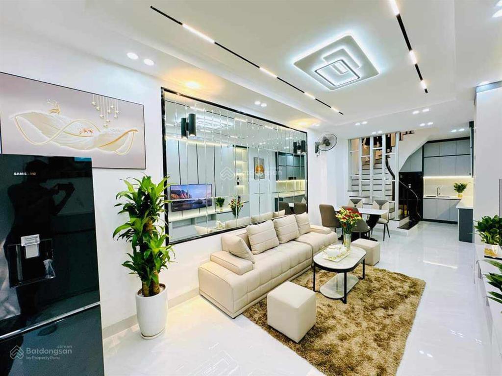 Bán nhà thụy phương, dân xây, ô tô, lô góc, 15m ra ô tô tránh, dân trí cao, vượng khí, 35m2 6tỷ hơn