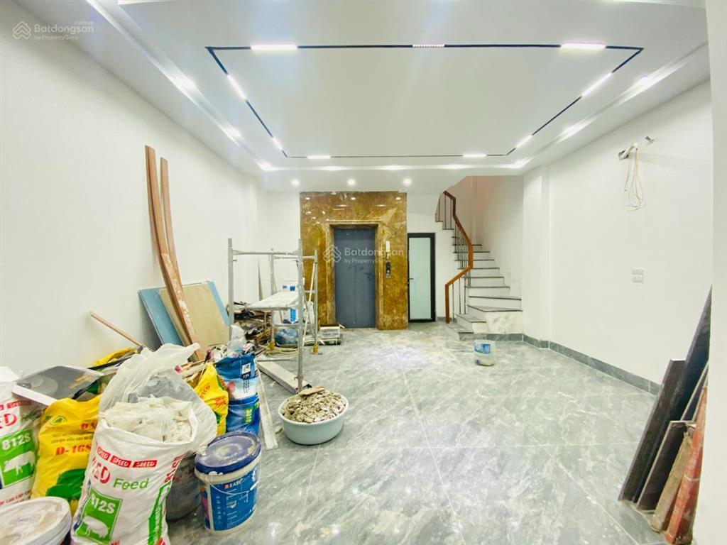 Bán nhà đống đa 55m2 , ngõ oto lý thuyết, gần phố, 6 tầng thang máy, trước nhà 5m, an sinh cực tốt