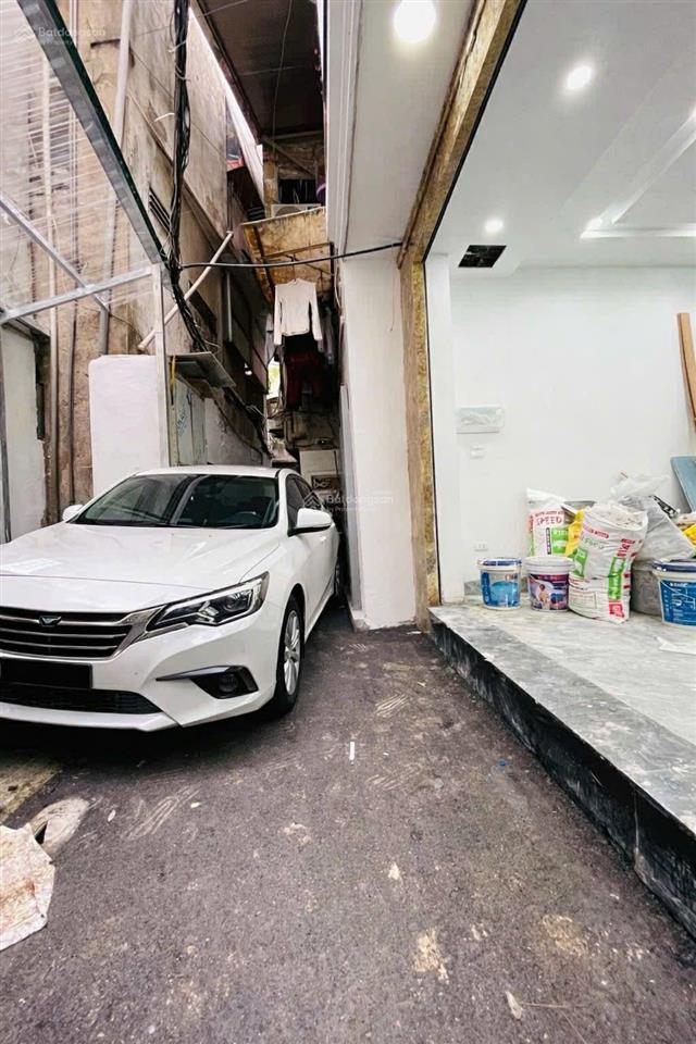 Bán nhà đống đa 55m2 , ngõ oto lý thuyết, gần phố, 6 tầng thang máy, trước nhà 5m, an sinh cực tốt