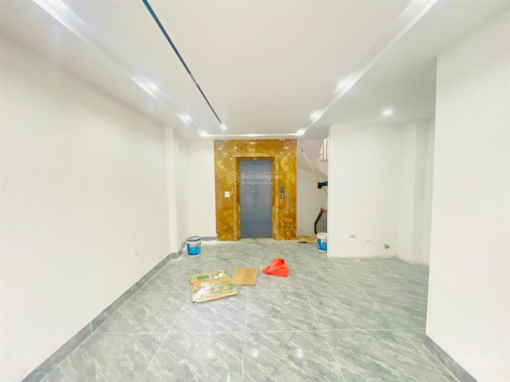 Bán nhà đống đa 55m2 , ngõ oto lý thuyết, gần phố, 6 tầng thang máy, trước nhà 5m, an sinh cực tốt