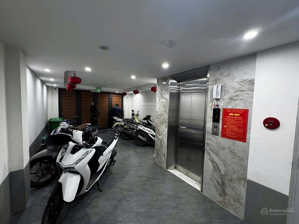 Bán ccmn 80m2 thịnh quang,dòng tiền 90tr/tháng,pccc và gpxd đầy đủ, khu vực sầm uất, pháp lý chuẩn