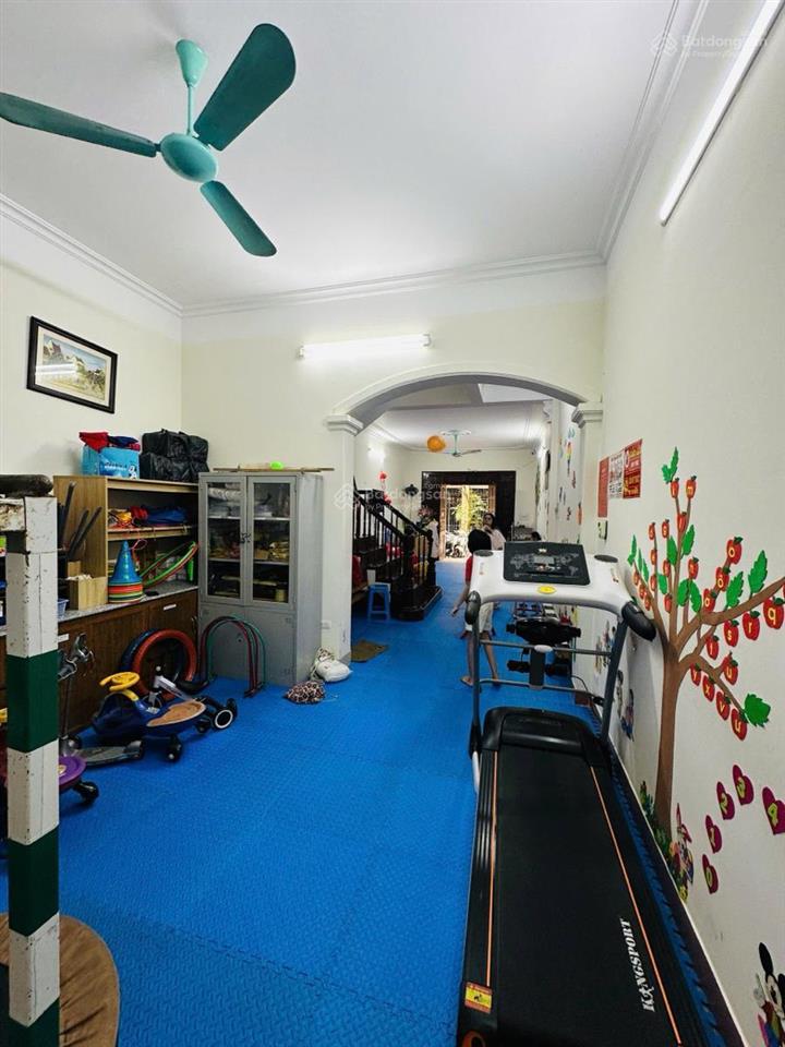 Bán nhà đống đa 75m2,phân lô,oto tránh trước nhà,ngõ thông kinh doanh,kcbt chắc chắn ,dân trí cao