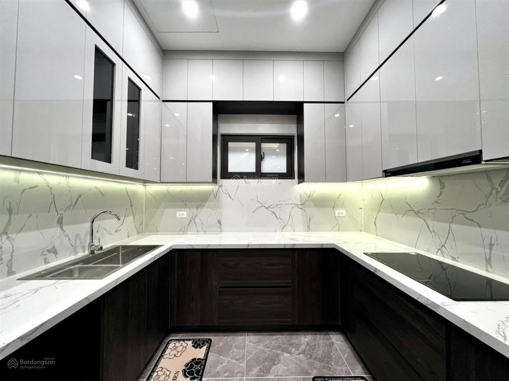 Bán nhà khâm thiên 56m2, nhà 3 mặt thoáng, ngõ vào 3 gác, gần phố, pháp lý chuẩn, không qh, sầm uất