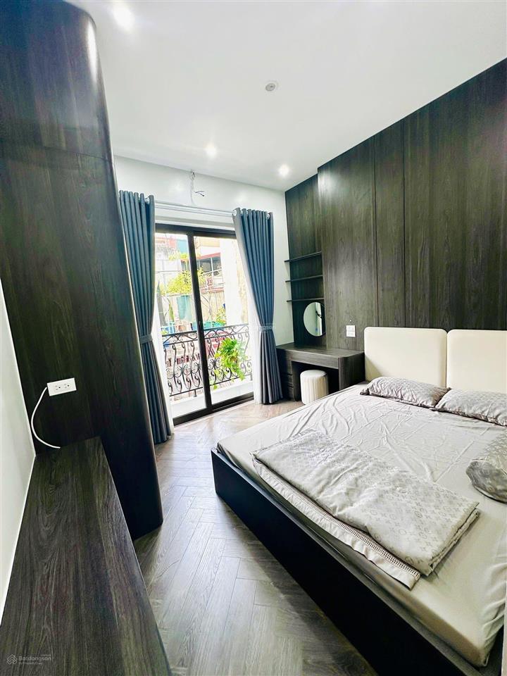 Bán nhà khâm thiên 56m2, nhà 3 mặt thoáng, ngõ vào 3 gác, gần phố, pháp lý chuẩn, không qh, sầm uất