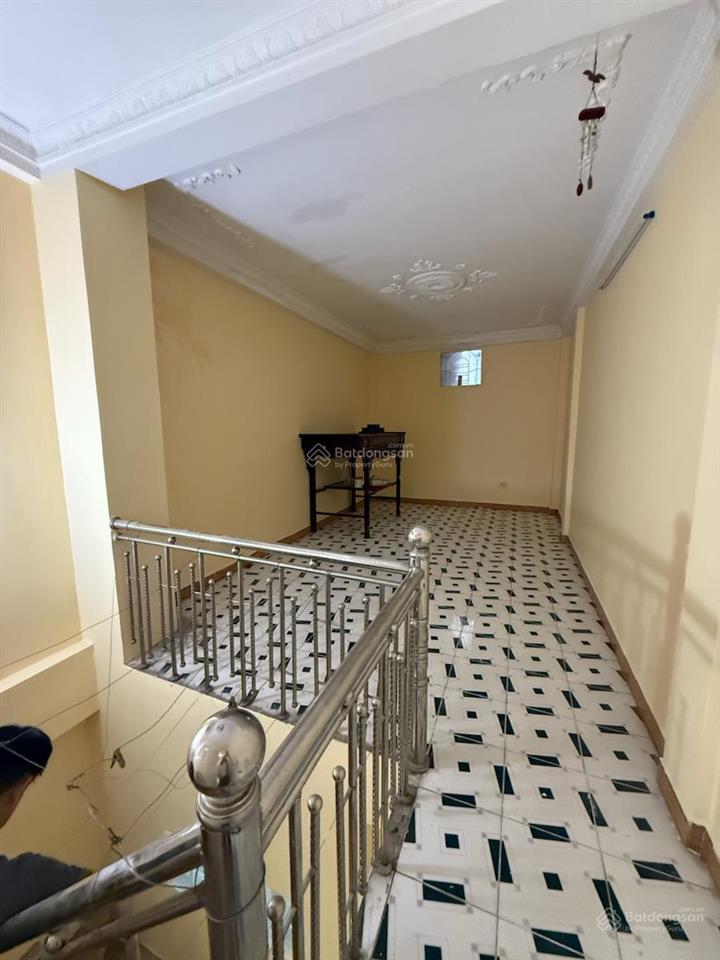Cần bán gấp nhà thái hà 56m2 ngõ rộng, nông gần phố, khu vực trung tâm đầy đủ tiện ích, an sinh tốt