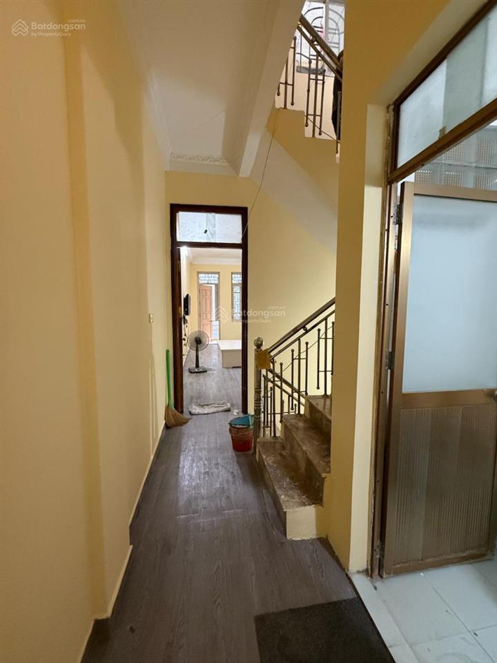 Cần bán gấp nhà thái hà 56m2 ngõ rộng, nông gần phố, khu vực trung tâm đầy đủ tiện ích, an sinh tốt