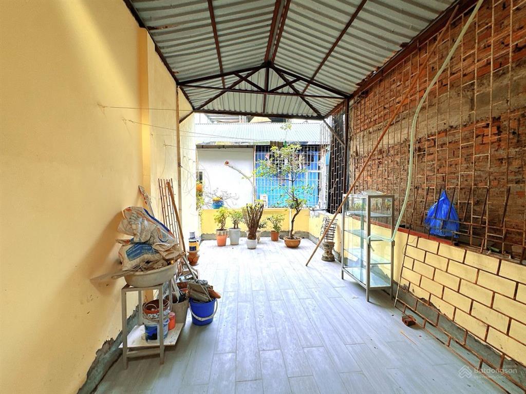 Cần bán gấp nhà thái hà 56m2 ngõ rộng, nông gần phố, khu vực trung tâm đầy đủ tiện ích, an sinh tốt