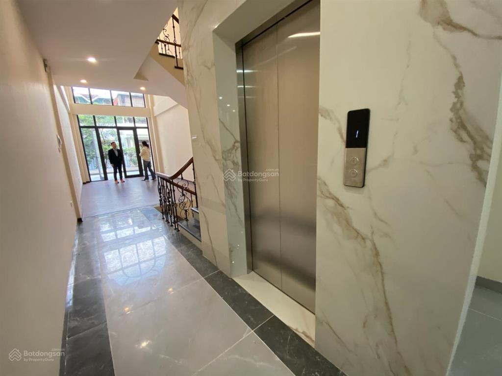 Bán nhà an trạch 84m2, trước nhà oto tránh, thoáng trước sau,nhà xây mới 6 tầng thang máy, sầm uất