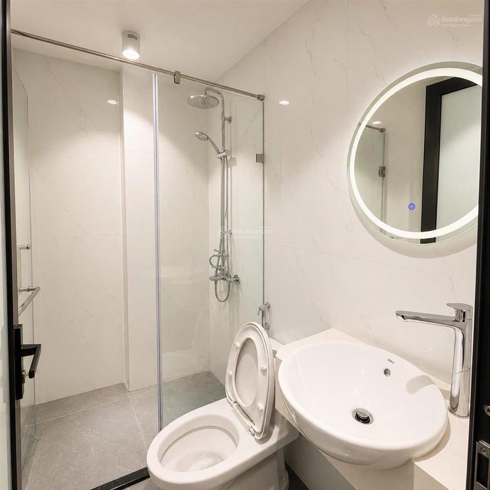 Bán nhà tôn đức thắng 48m2, trước nhà oto tránh, ngõ thông kinh doanh, phân lô,nở hậu, oto vào nhà