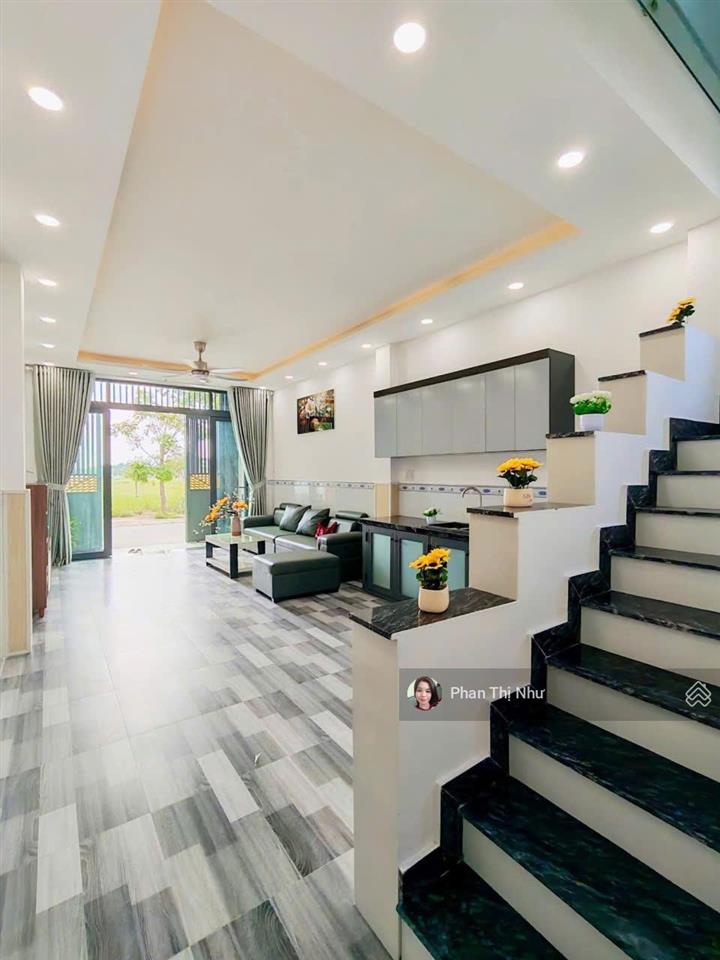 Chỉ 1ty5 có ngay căn nhà 3pn  trong kdc hiện hữu đường nhựa nước máykhu sinh thái!cơ hội hiếm có