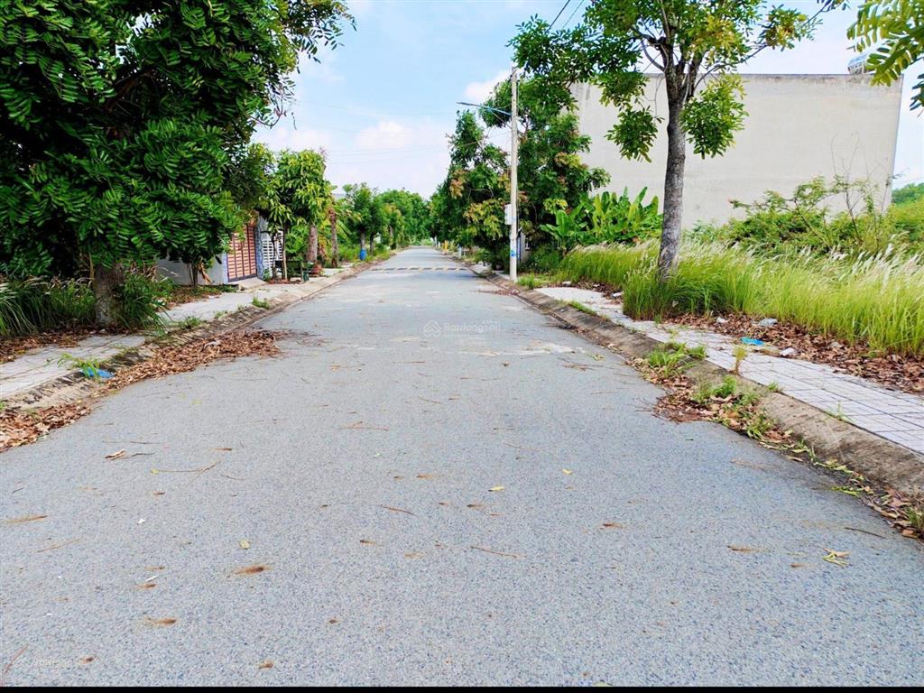 Giá dưới 1 tỷ sổ riêng vị trí đẹp gần công viên và trường học, rất khó tìm sản phẩm thứ hai