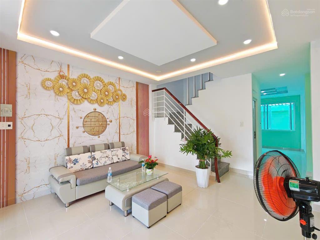 Nhà 1 trệt 1 lầu shr pháp lý chuẩn!kdc hiện hữu!nhà đẹp mua vào ở luôn!giá rất ưu đãi trong tuần!