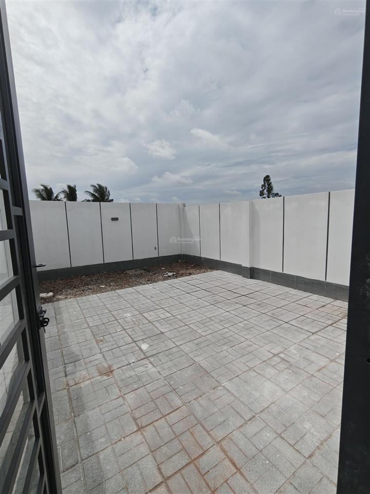 Nhà cấp 4 sân trước sau! shr hoàn công! tl9 300m!