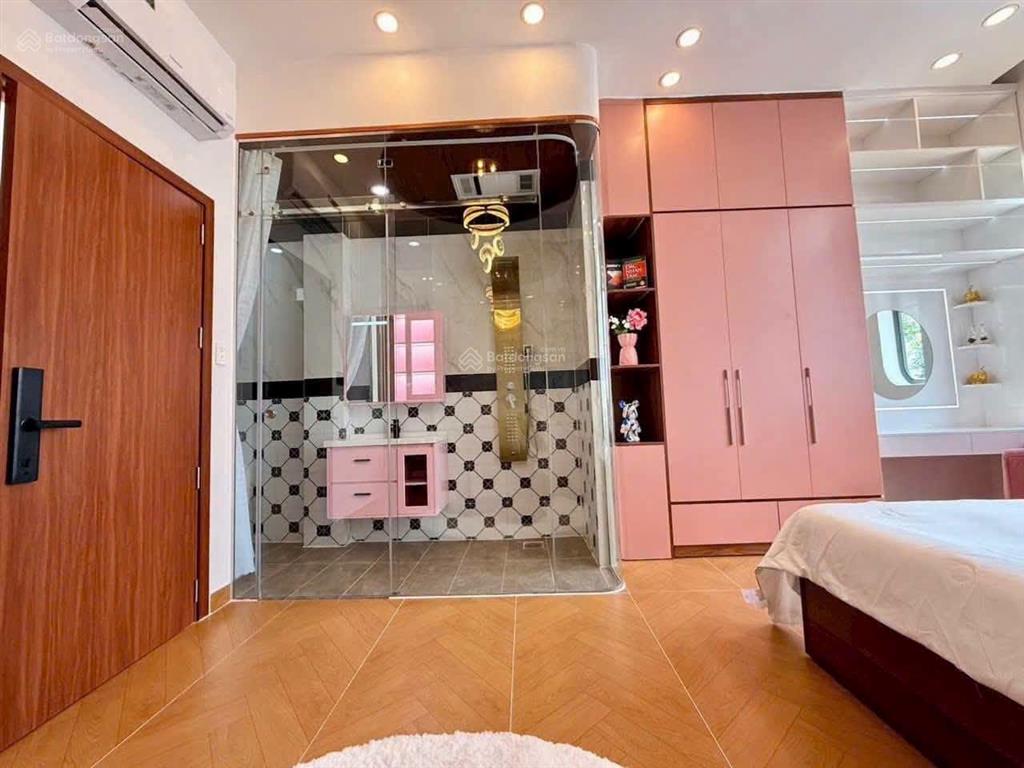 Nhà phố 4pn 5wc | full nội thất | ban công chill cực đẹp chỉ 2 tỷ 950!
