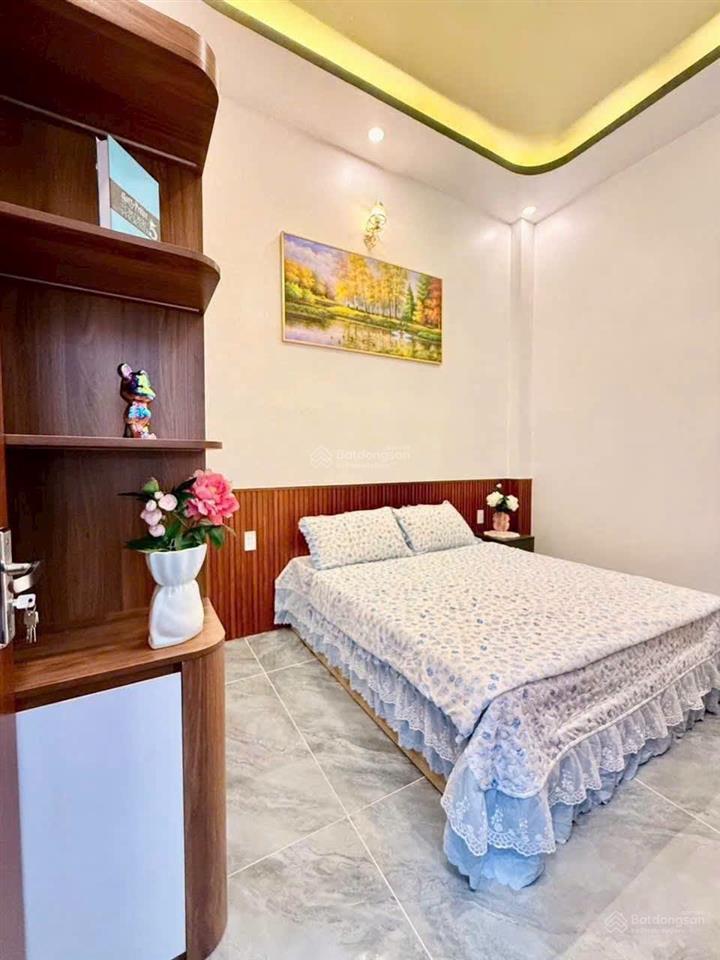 Nhà phố 4pn 5wc | full nội thất | ban công chill cực đẹp chỉ 2 tỷ 950!
