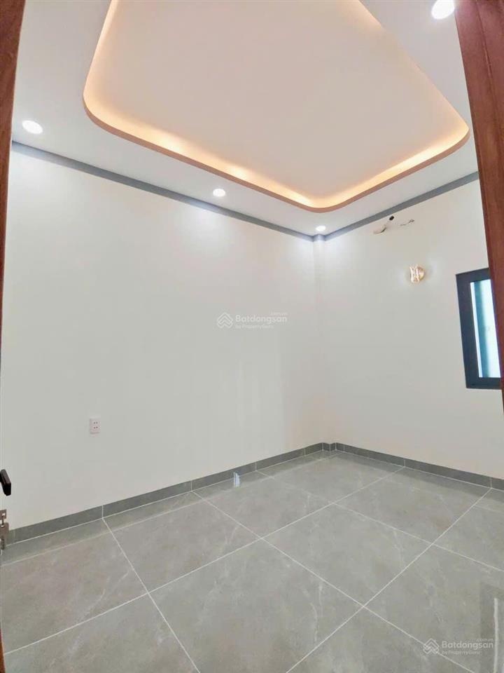 1 tỷ 850 sở hữu ngay nhà 1 trệt 1 lầu, 3pn, shr hoàn công!