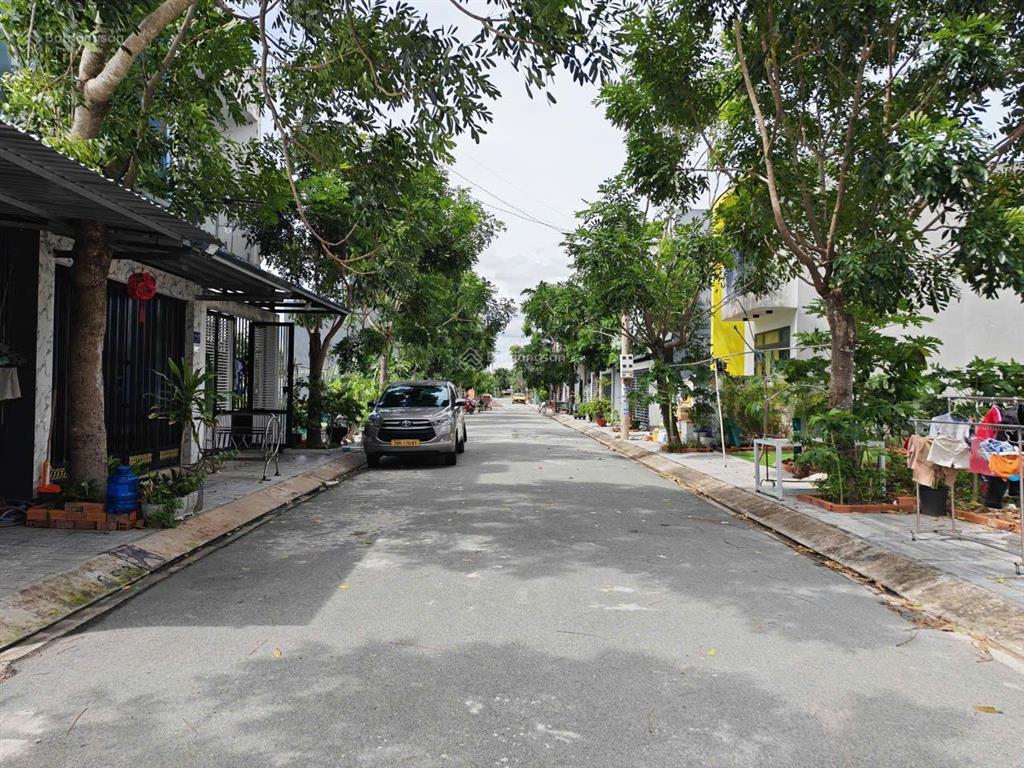 1 tỷ 850 sở hữu ngay nhà 1 trệt 1 lầu, 3pn, shr hoàn công!