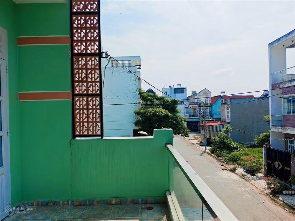 Nhà 3pn, shr hoàn công, giá chỉ 1 tỷ 650! nhà đẹp giá rẻ! tậu ngay kẻo lỡ! gọi em xem ngay!