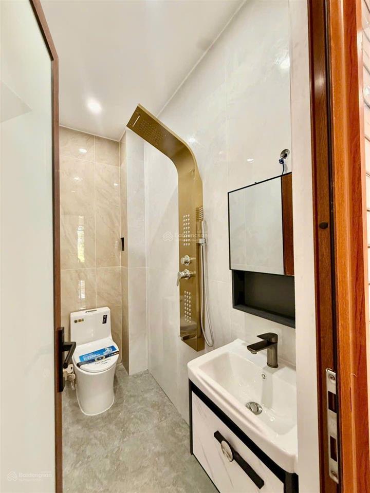 Nhà 1 trệt 1 lầu sát công viên 7 kỳ quan 3pn sổ hồng hoàn công 1 tỷ 830