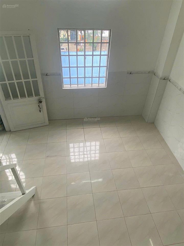 Tòa nhà 4 tầng 6 phòng cho thuê dòng tiền 20 triệu/tháng trung tâm hải châu, đà nẵng