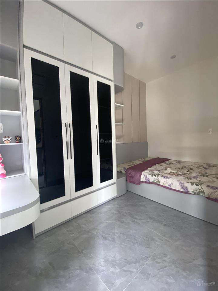 70m2 ngang 8m kiệt 4m ô tô thông nhà 3 tầng xây mới 100% đà nẵng