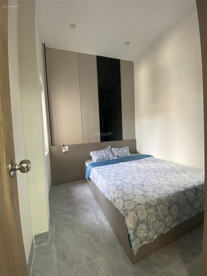 70m2 ngang 8m kiệt 4m ô tô thông nhà 3 tầng xây mới 100% đà nẵng