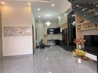 70m2 ngang 8m kiệt 4m ô tô thông nhà 3 tầng xây mới 100% đà nẵng