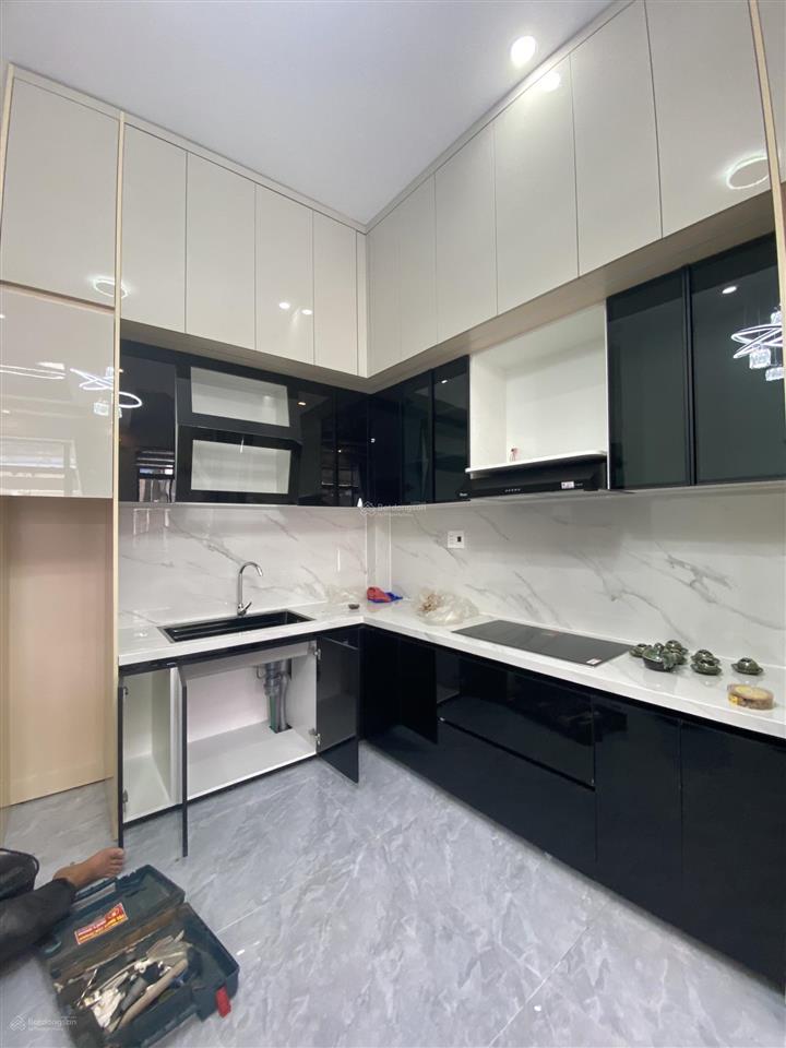 70m2 ngang 8m kiệt 4m ô tô thông nhà 3 tầng xây mới 100% đà nẵng