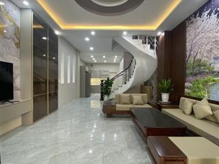 Mặt tiền hòa minh  nhà 3 tầng kiên cố, diện tích sử dụng 230m, giá chỉ ngang giá đất