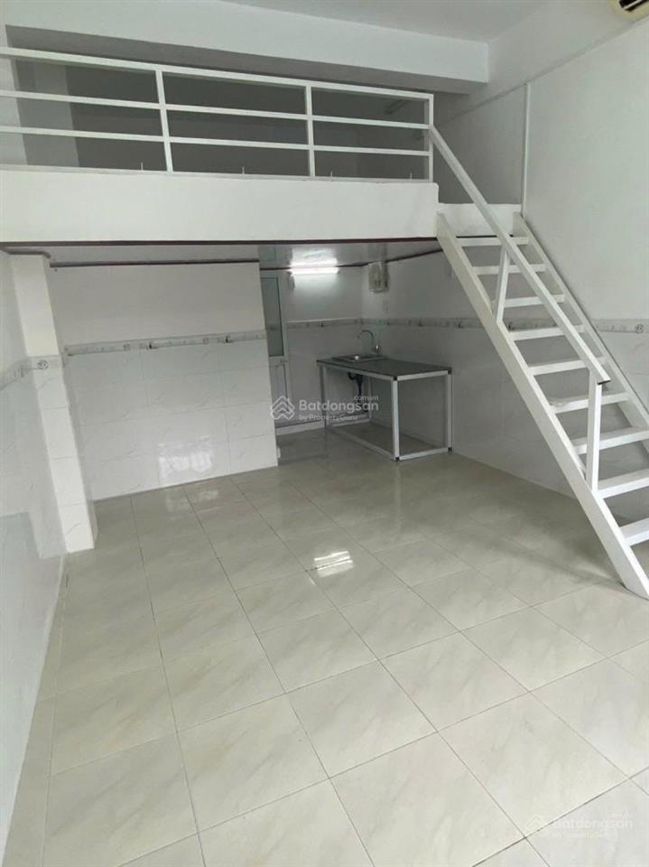 Tòa nhà 4 tầng trung tâm hải châu dòng tiền 20 triệu/tháng chỉ 6.69 tỷ