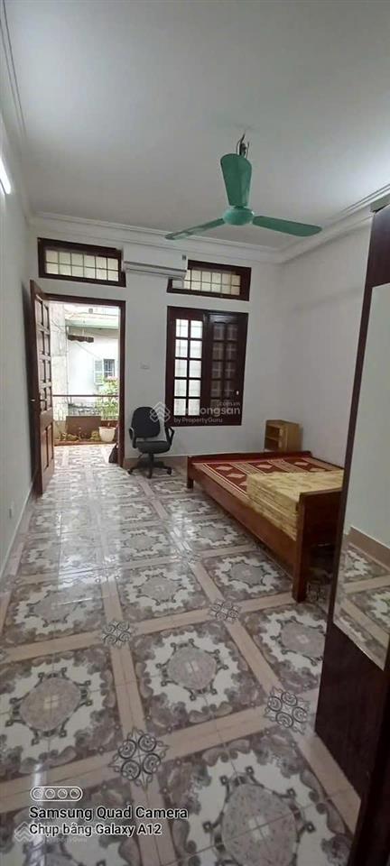 Cho thuê nhà ngõ đường thái hà. cách mặt phố thái hà 20m