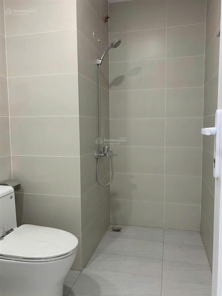 Cho thuê căn hộ mới 100%, diện tích 85m2, phòng rộng, thoáng mát, đầy đủ tiện ích