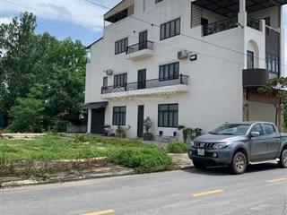 Em cần bán lô đất đấu giá khánh tân  sài sơn  quốc oai. 100m không lỗi lầm