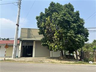 Cho thuê 400m2 kho khu vực trung tâm tản lĩnh