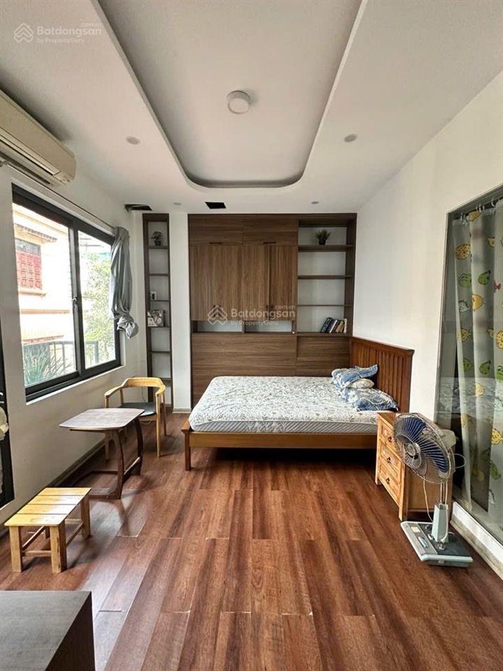 Bán nhà phố trịnh công sơn tây hồ 5 tầng 50m2 giá 15,5 tỷ