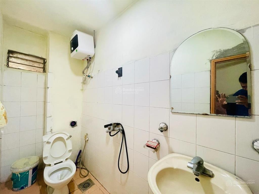 Phương mai  kim liên  30m2 x 6 tầng  ngõ thông trước nhà rộng  gần ô tô  phân lô kiên cố